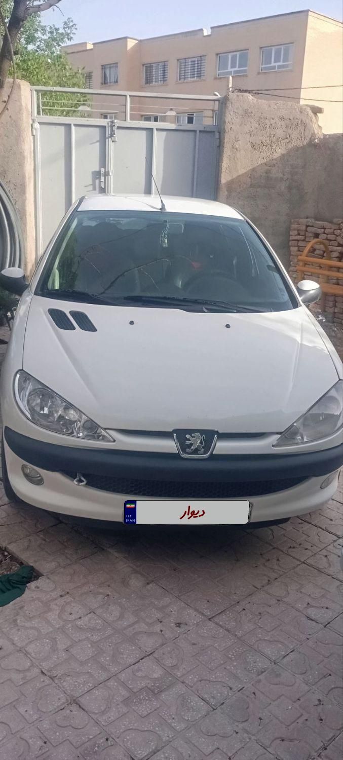 پژو 206 SD V8، مدل ۱۳۹۳|خودرو سواری و وانت|قروه, |دیوار