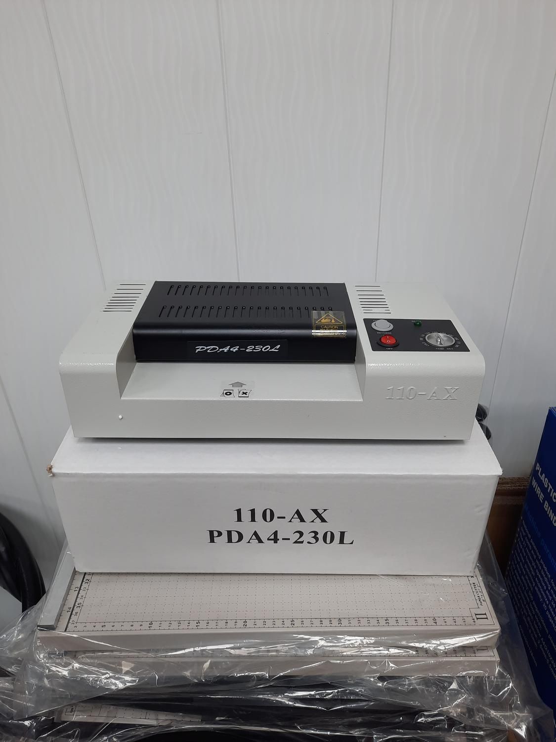 دستگاه پرس کارت A4-230L لمینت کارت و کاغذ التحریر|لوازم التحریر|تهران, فردوسی|دیوار