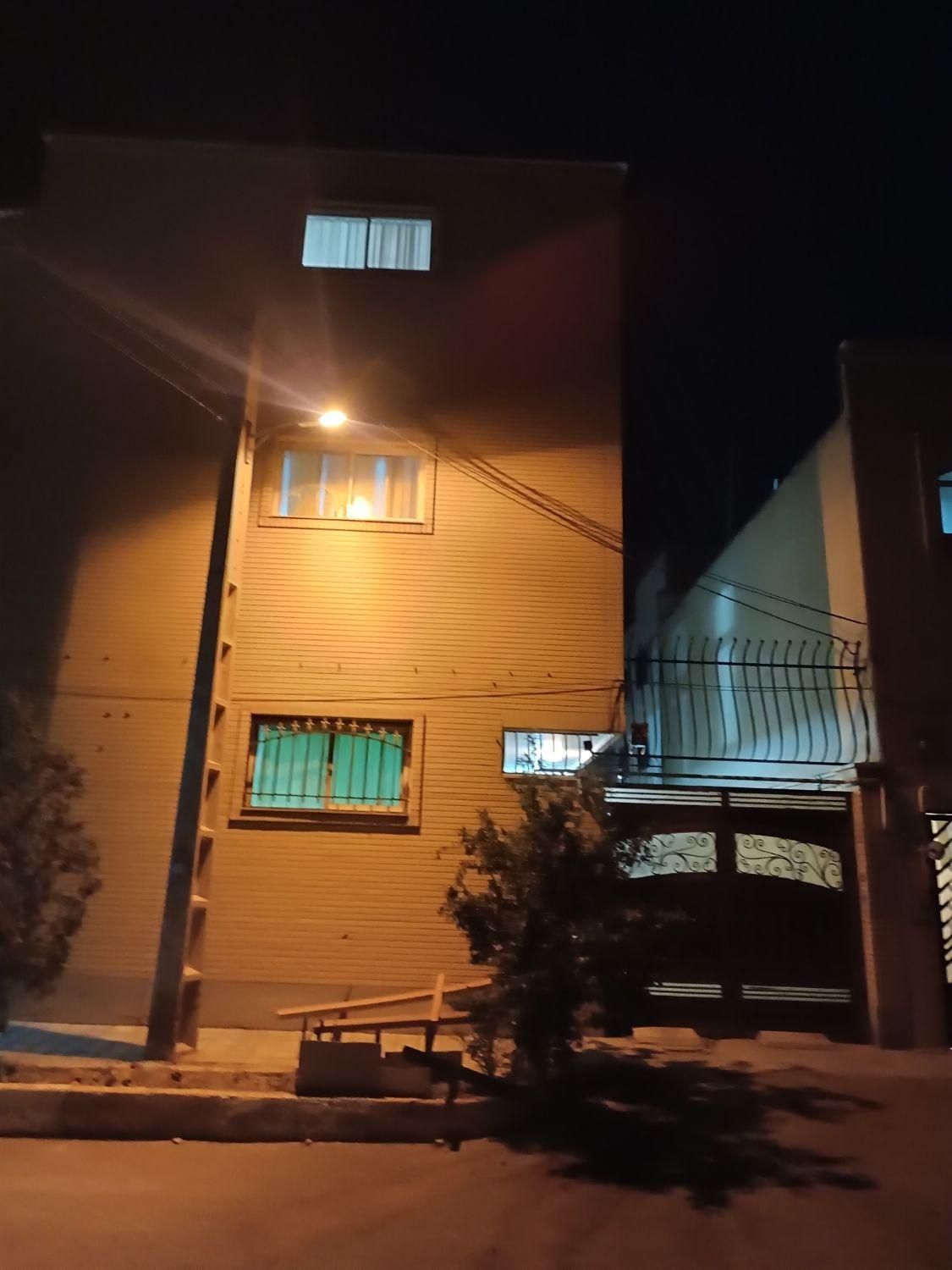 ۲۲۰متر ۳طبقه ویلایی فاز۲ ارزنده|فروش خانه و ویلا|اصفهان, بهارستان|دیوار