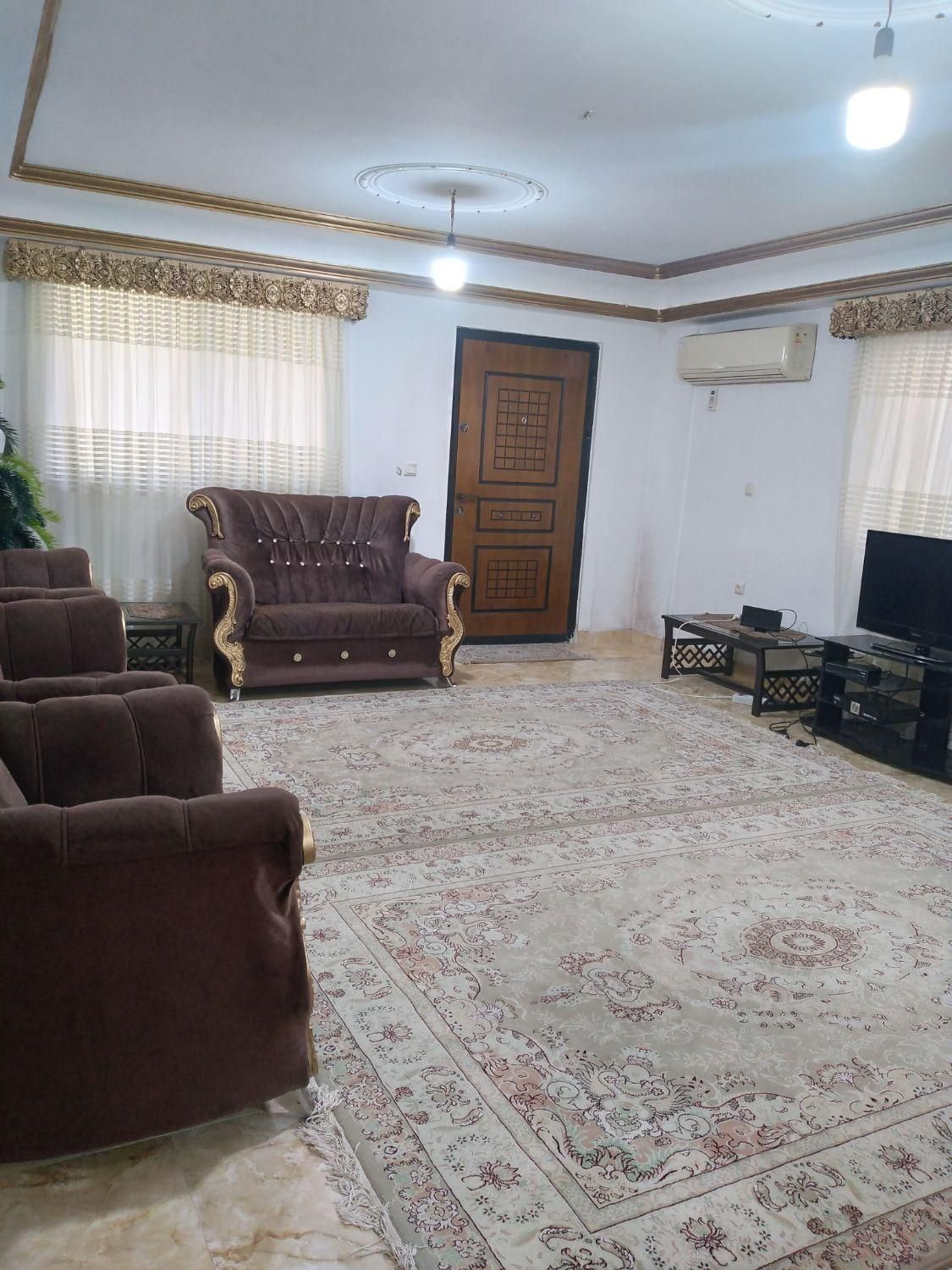 اجاره ویلا شبانه دربست|اجارهٔ کوتاهمدت ویلا و باغ|کلارآباد, |دیوار