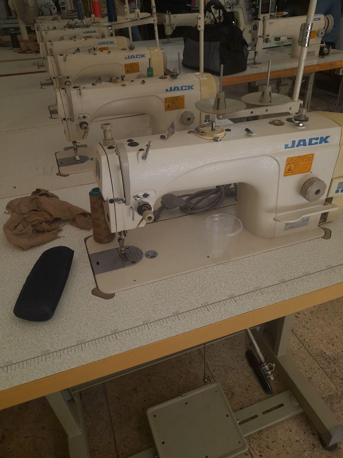 خریدار+چرخخیاطی+صنعتیراستهقیچی|چرخ خیاطی و ریسندگی|تهران, سجاد|دیوار