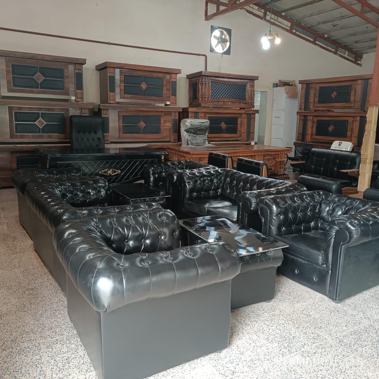 میز اداری مدیریتی مدل نگار و مبل چستر اداری|دفتر کار|رشت, فلسطین|دیوار
