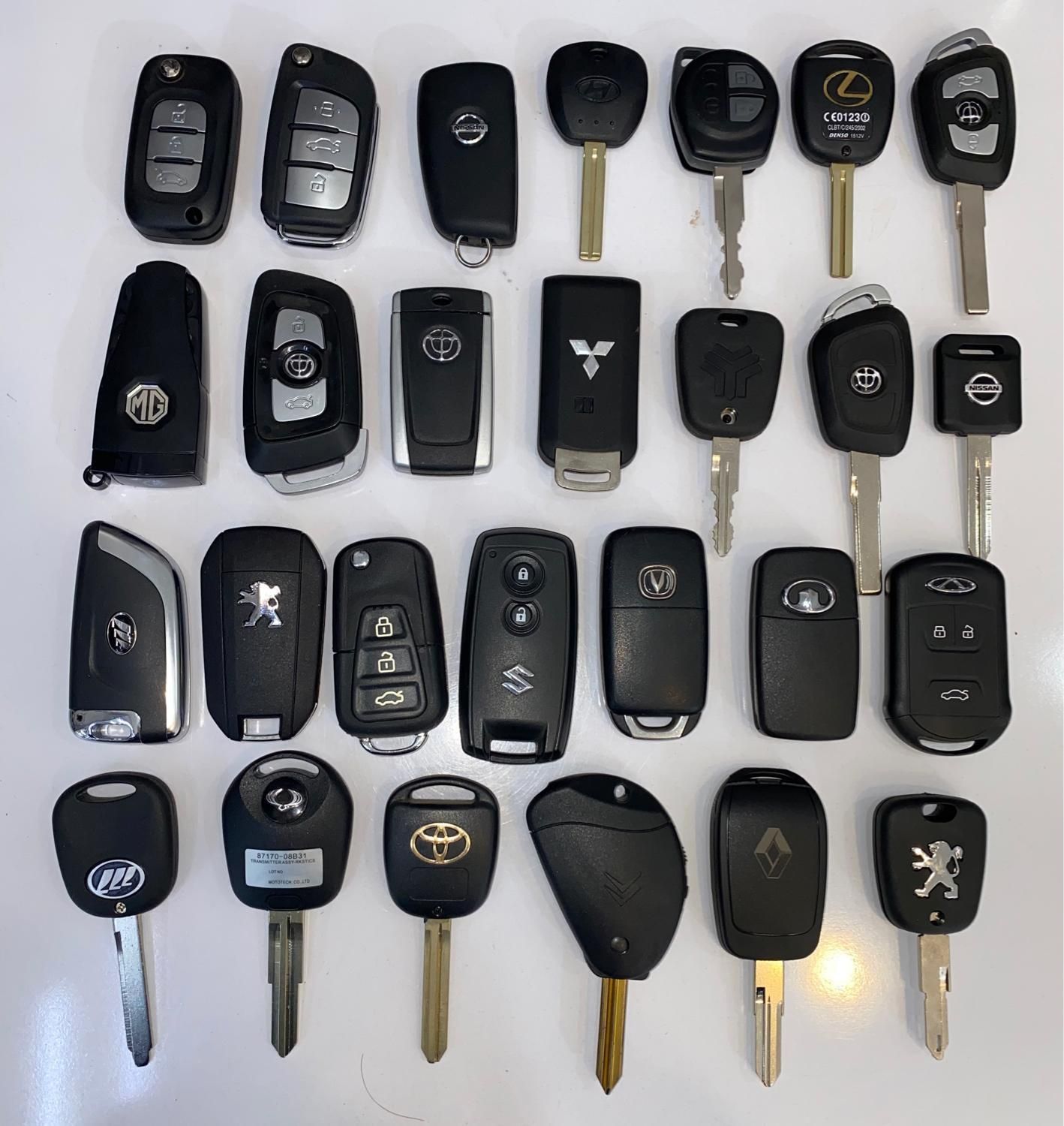 ریموت کلید یدک برلیانس جک جیلی لیفان h30 کراس mvm|خدمات موتور و ماشین|مشهد, ده دی|دیوار