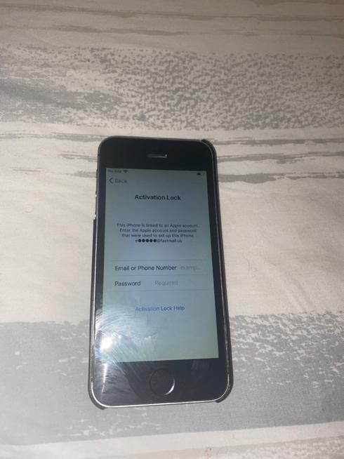 اپل iPhone 5c ۱۶ گیگابایت لاک شده|موبایل|تهران, شهرک غرب|دیوار