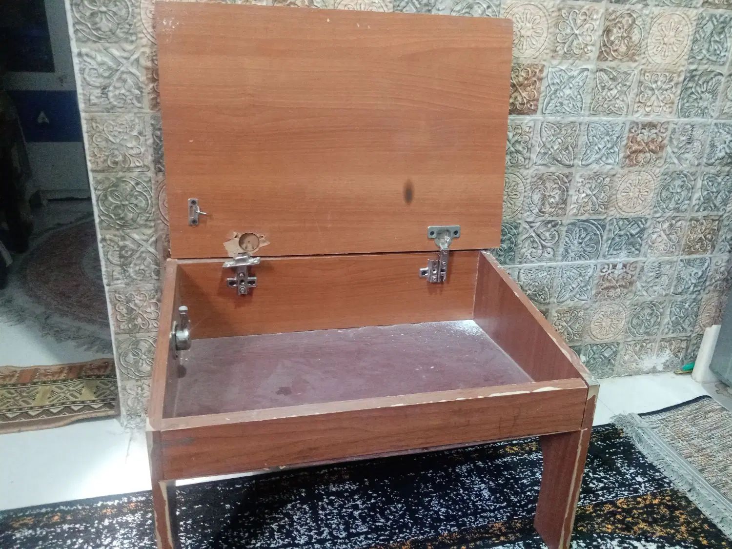 میز تحریر یا نماز|مبلمان خانگی و میز عسلی|مشهد, مهدی آباد|دیوار