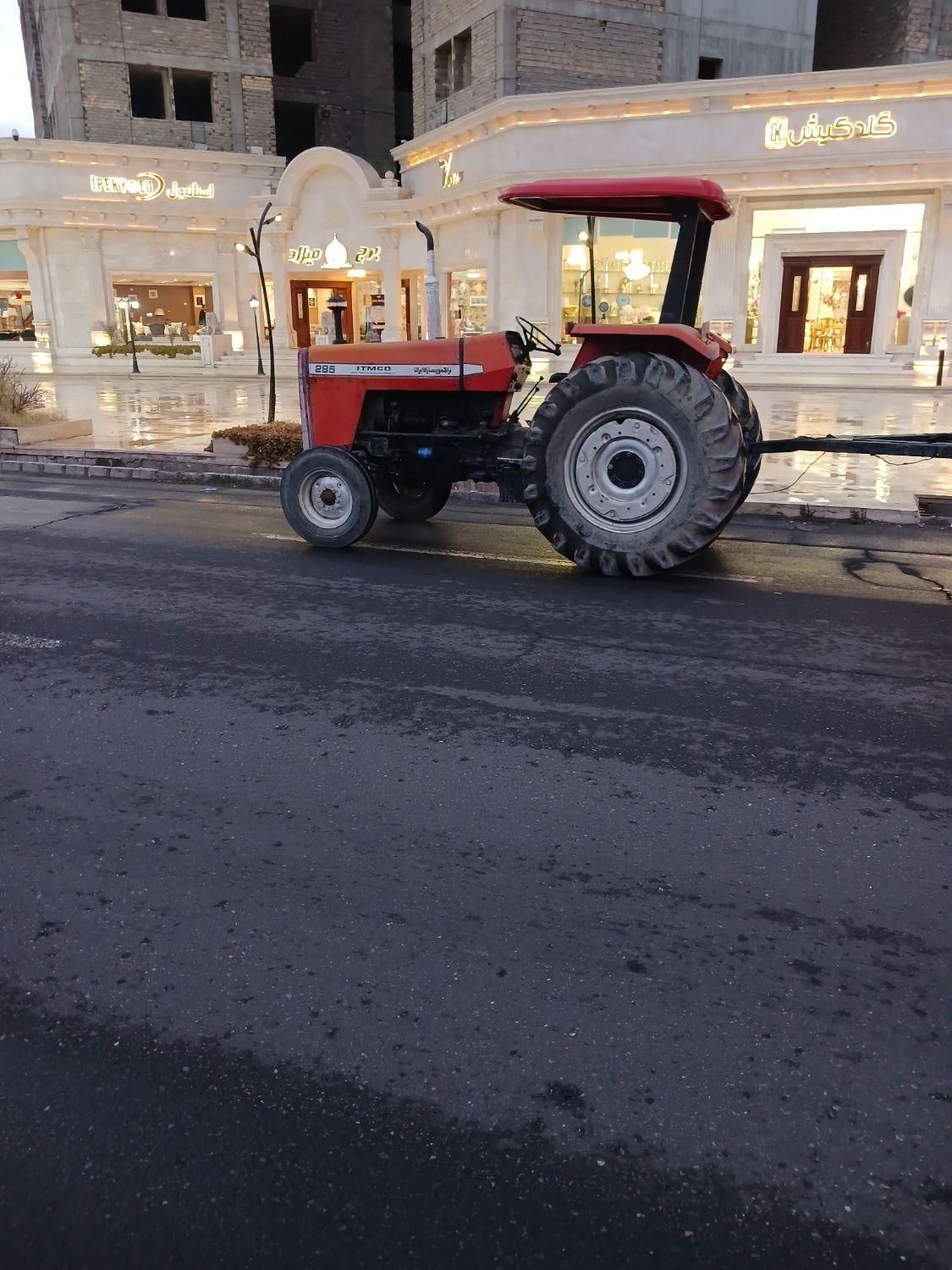 تراکتور فرگوسن ۲۸۵ تانکر شاسی روسی|خودرو سنگین|زاهدان, |دیوار