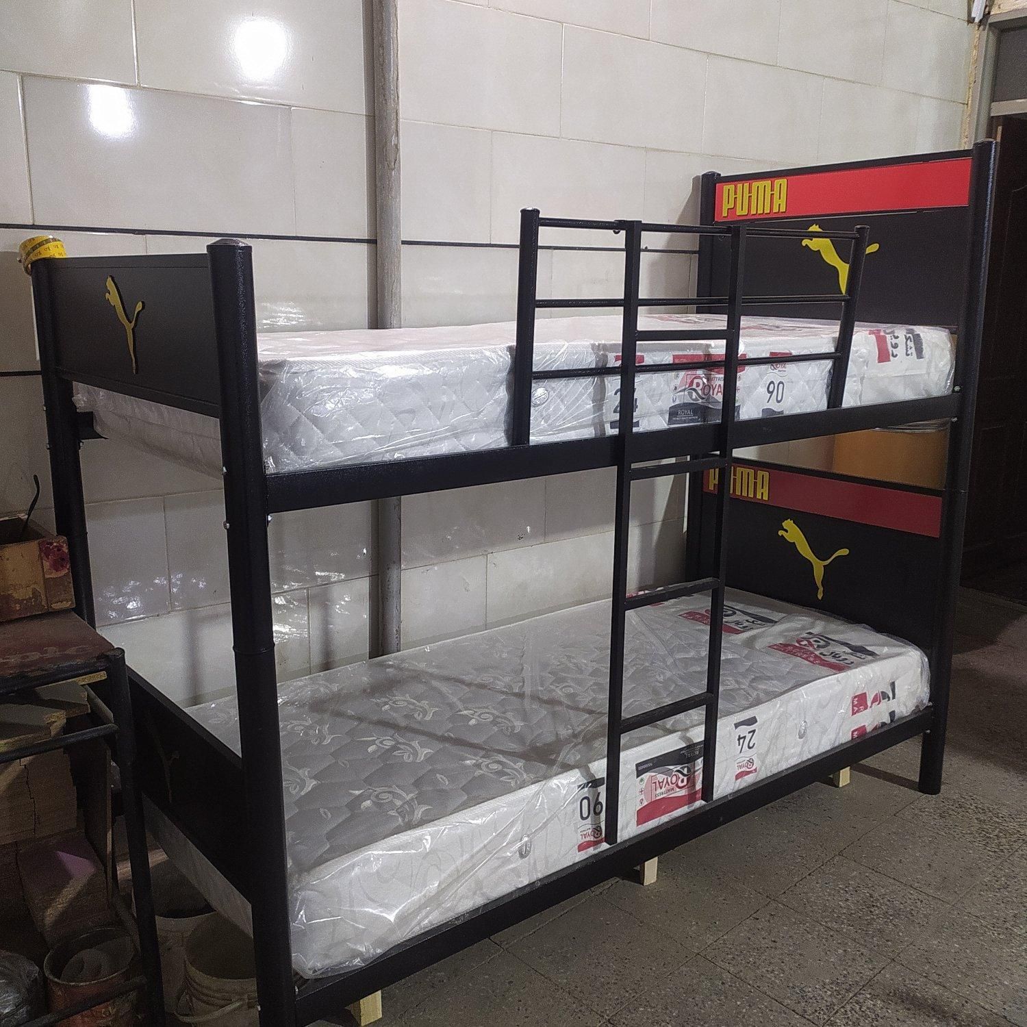 تخت خواب دو طبقه مشکی|تخت و سرویس خواب|اصفهان, هفتون|دیوار