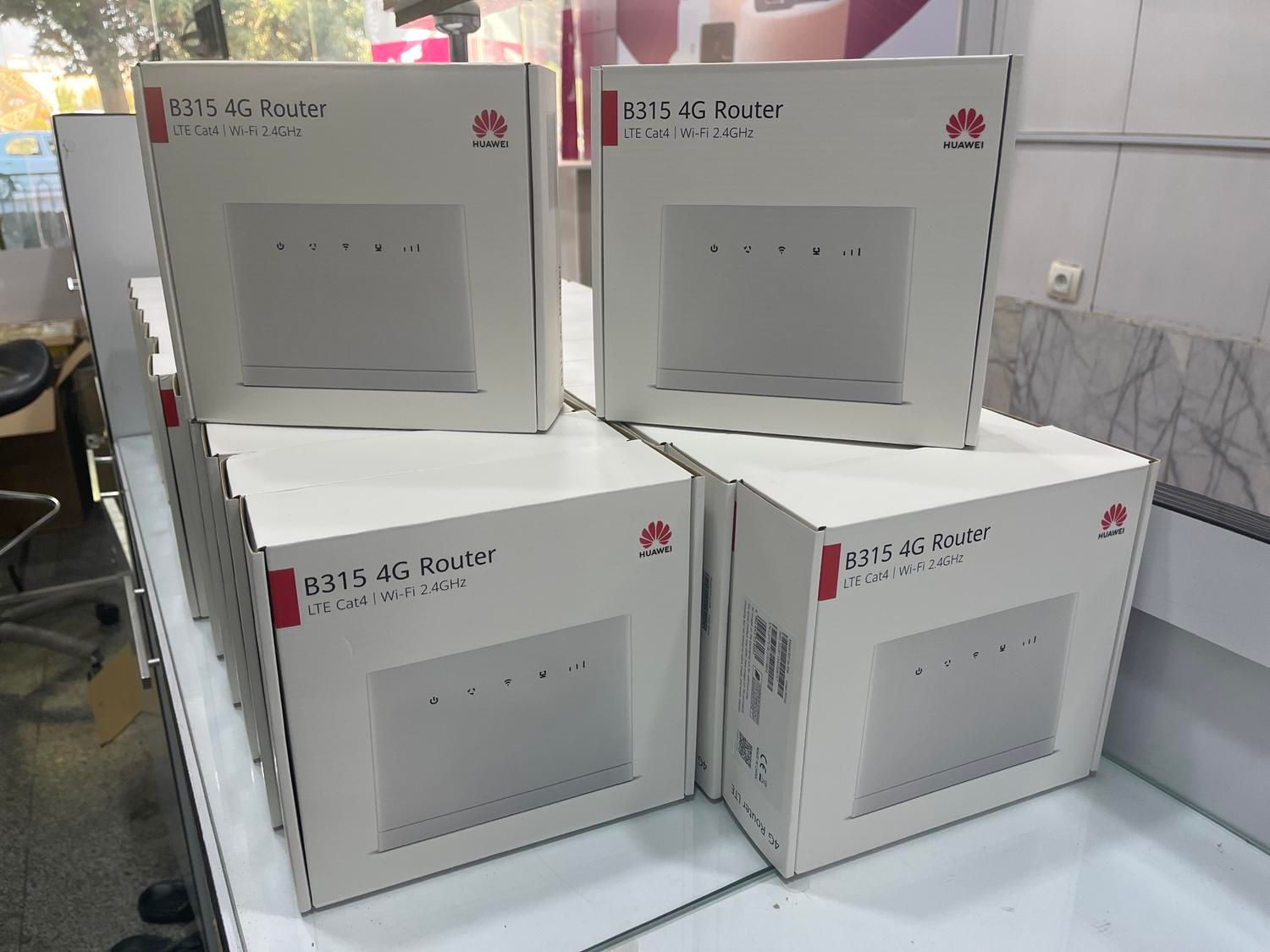 مودم روتر بی سیم 4G هوآوی مدل LTE CPE B315|مودم و تجهیزات شبکه|اصفهان, خرم|دیوار
