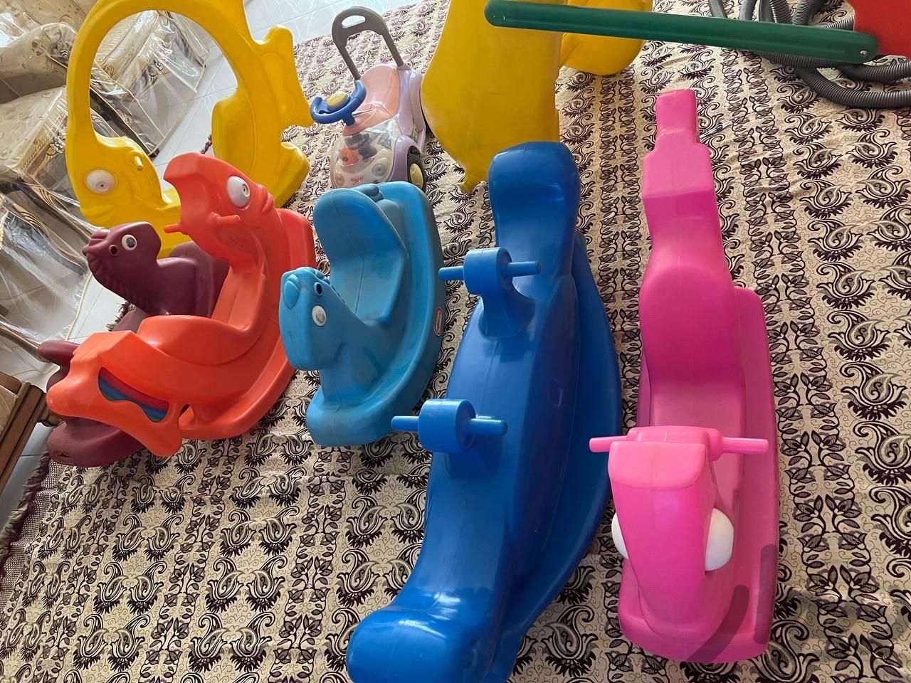تجهیزات مهدکودک و اسباب بازی|اسباب بازی|اصفهان, دستگرده|دیوار