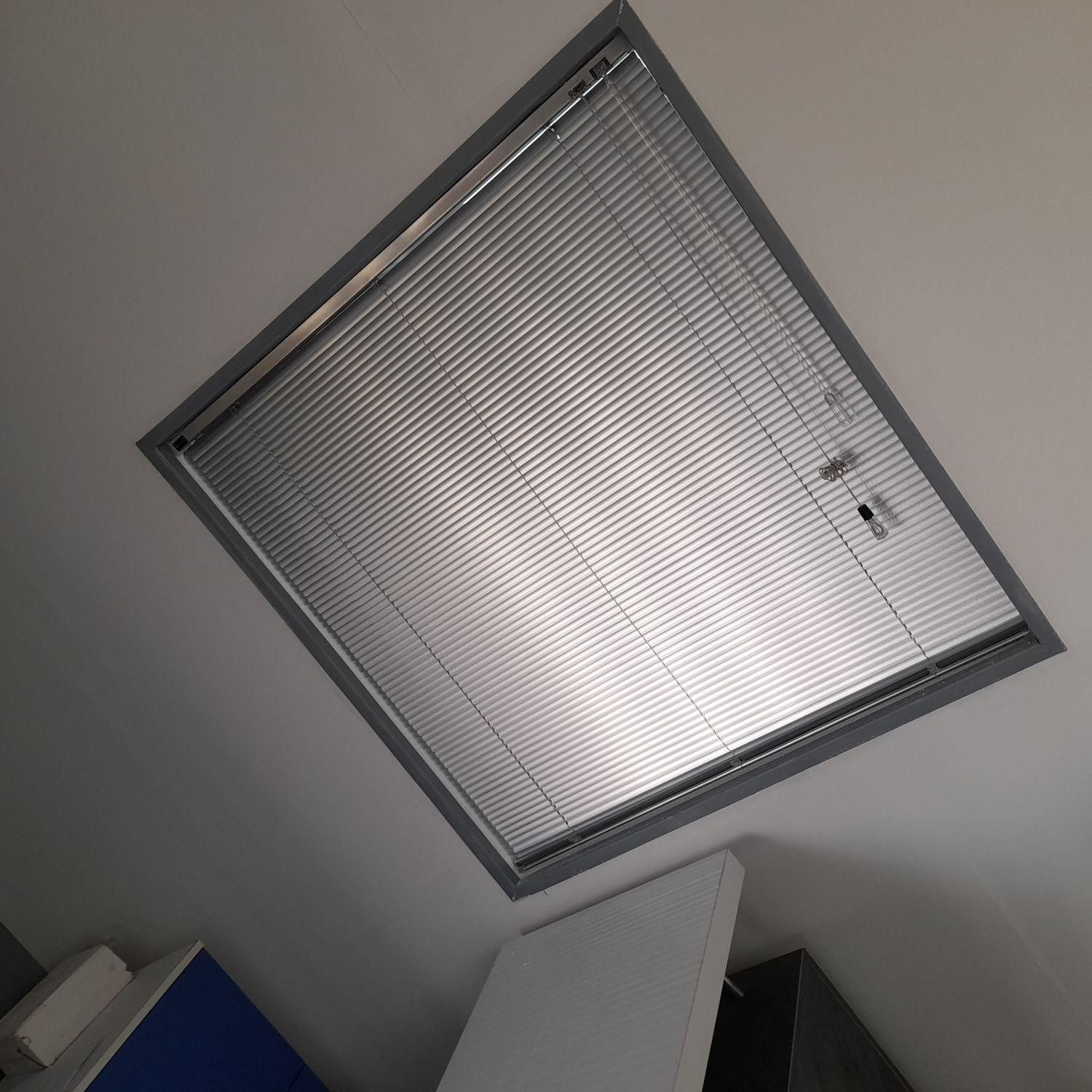 فروش پرده زبرا دولایه اداری تک لایه اداری پالیز|پرده، رانر، رومیزی|قم, شهدا|دیوار