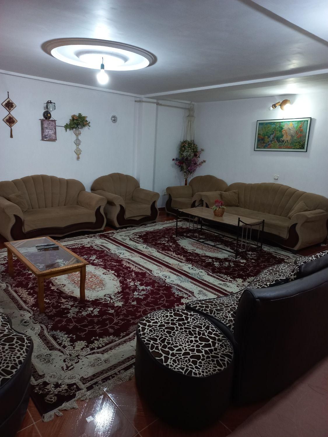اجاره سوئیت تمیزو مبله ودربست لاهیجان|اجارهٔ کوتاه‌مدت آپارتمان و سوئیت|لاهیجان, لیالستان|دیوار
