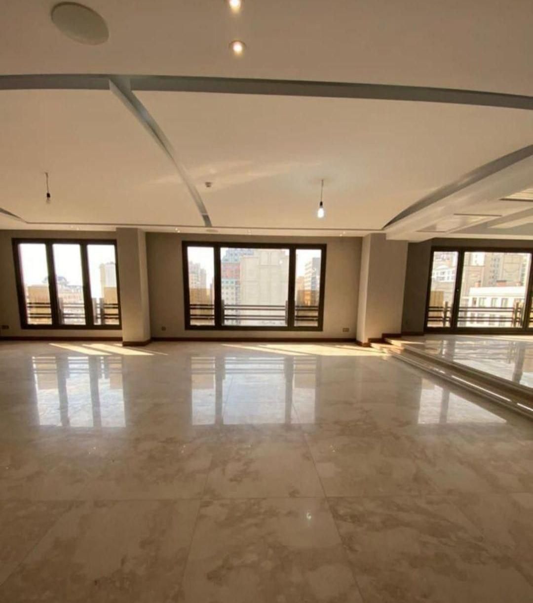 ۴۷۰متر ۵خوابه*سوئیت مجزا*پلان تفکیکی