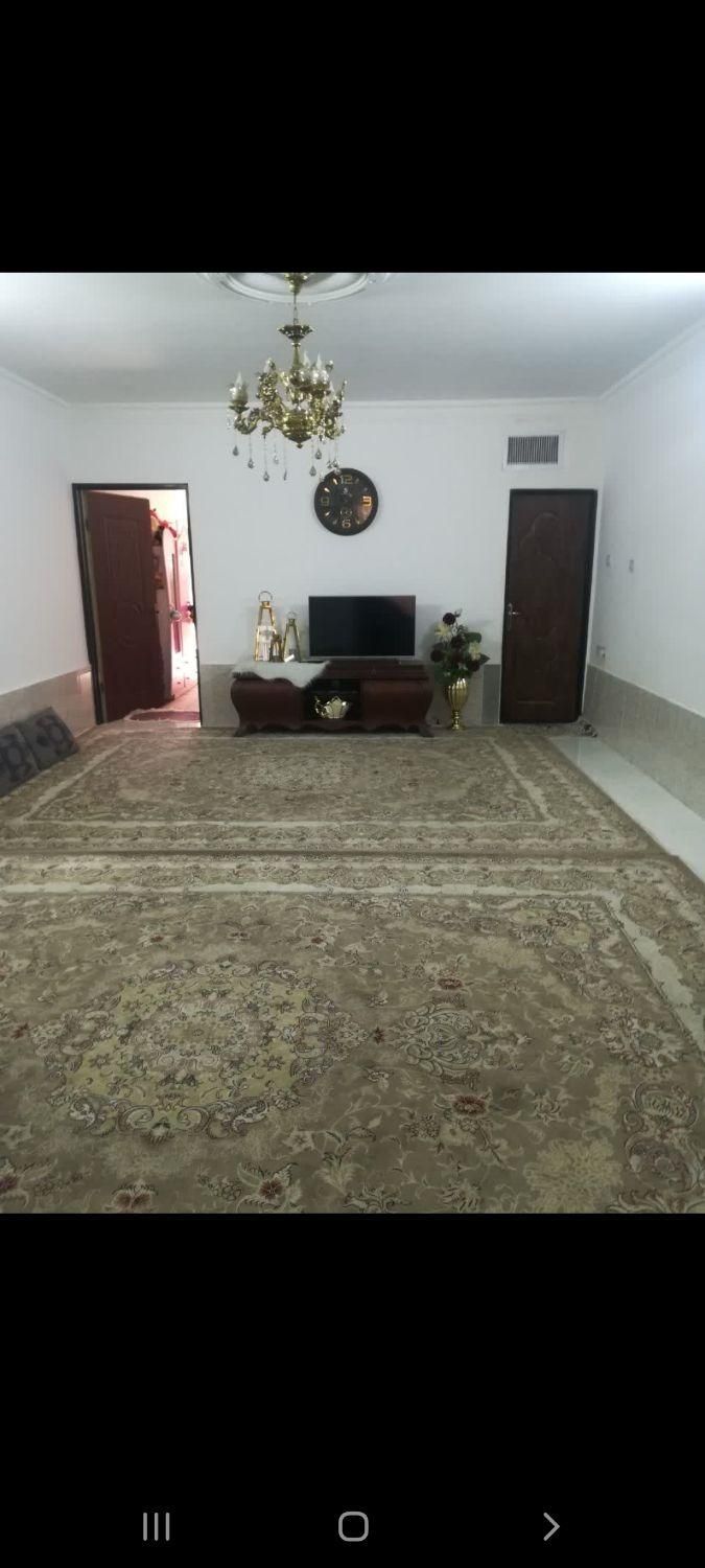 اجاره ( ۱۳۰متری(همکف(نزدیک حاشیه شاهنامه|اجارهٔ آپارتمان|مشهد, چهاربرج|دیوار