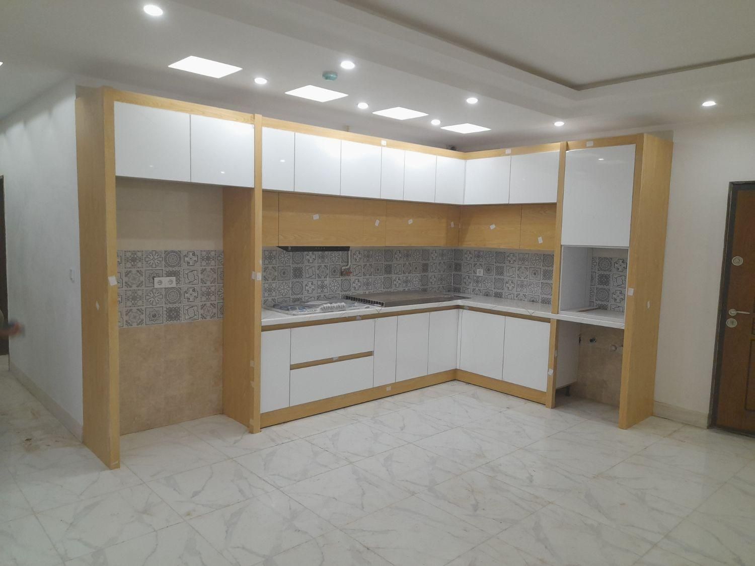ساخت و نصب کابینت ام دی اف کمد دیواری درب اتاقی|خدمات پیشه و مهارت|اهواز, گلستان|دیوار