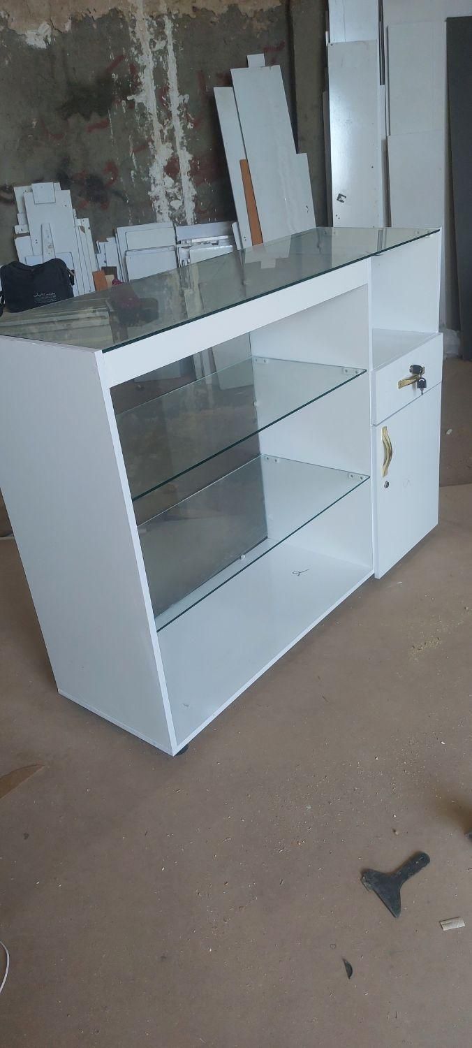 دکور مغازه کانتر قفسه طبقه ویترین پاچال رگال کارما|فروشگاه و مغازه|مشهد, نوید|دیوار