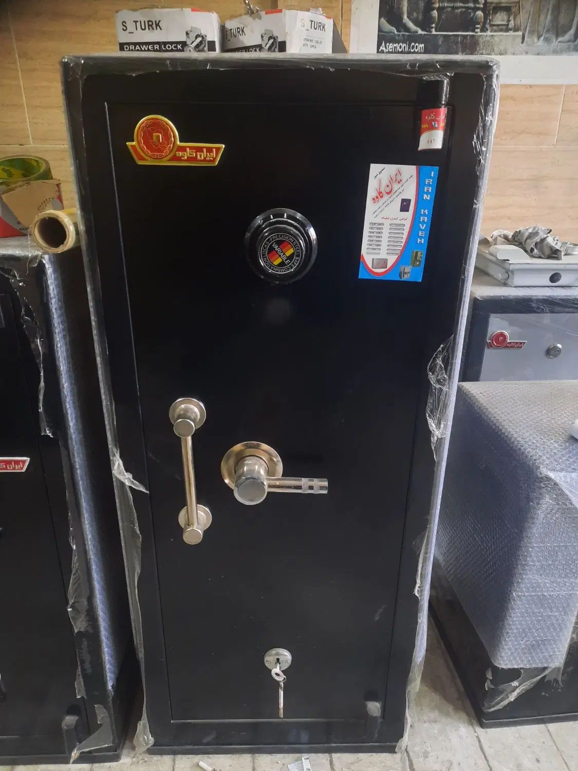 کلیه خدمات گاوصندوق صفر تا صد گاو صندوق بازسازی|ابزارآلات|تهران, دهکده المپیک|دیوار