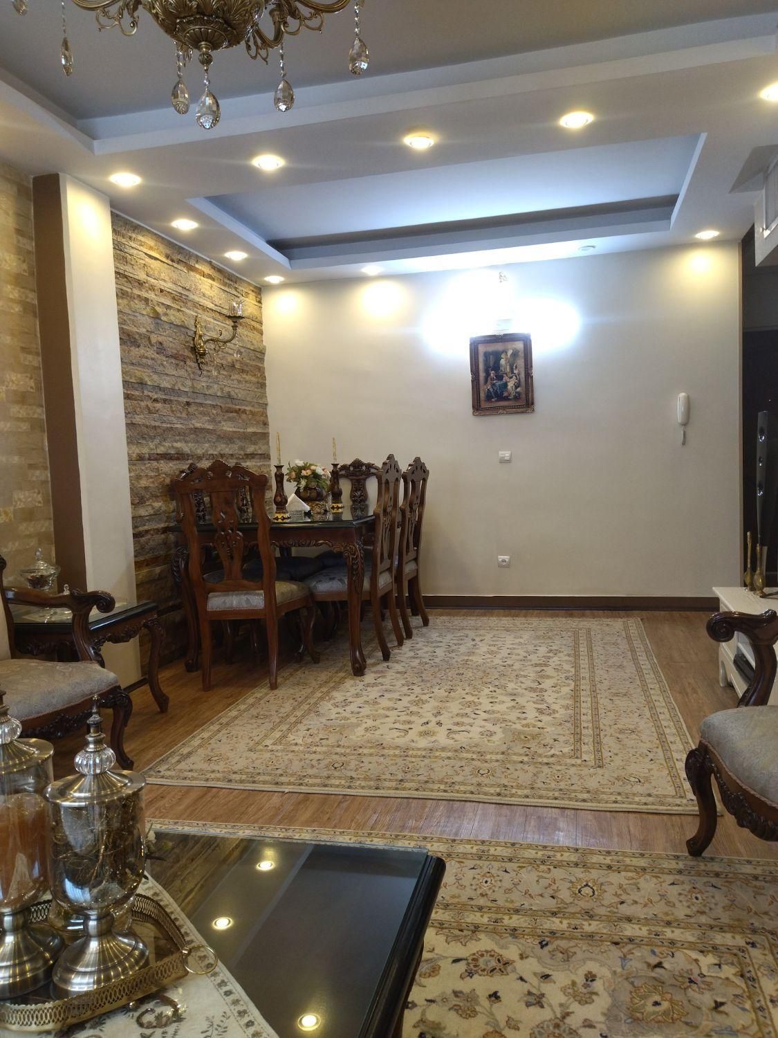 فروش آپارتمان ۸۸ متری ۳ خوابه طبقه ۱ در تاکسیرانی|فروش آپارتمان|تهران, تاکسیرانی|دیوار