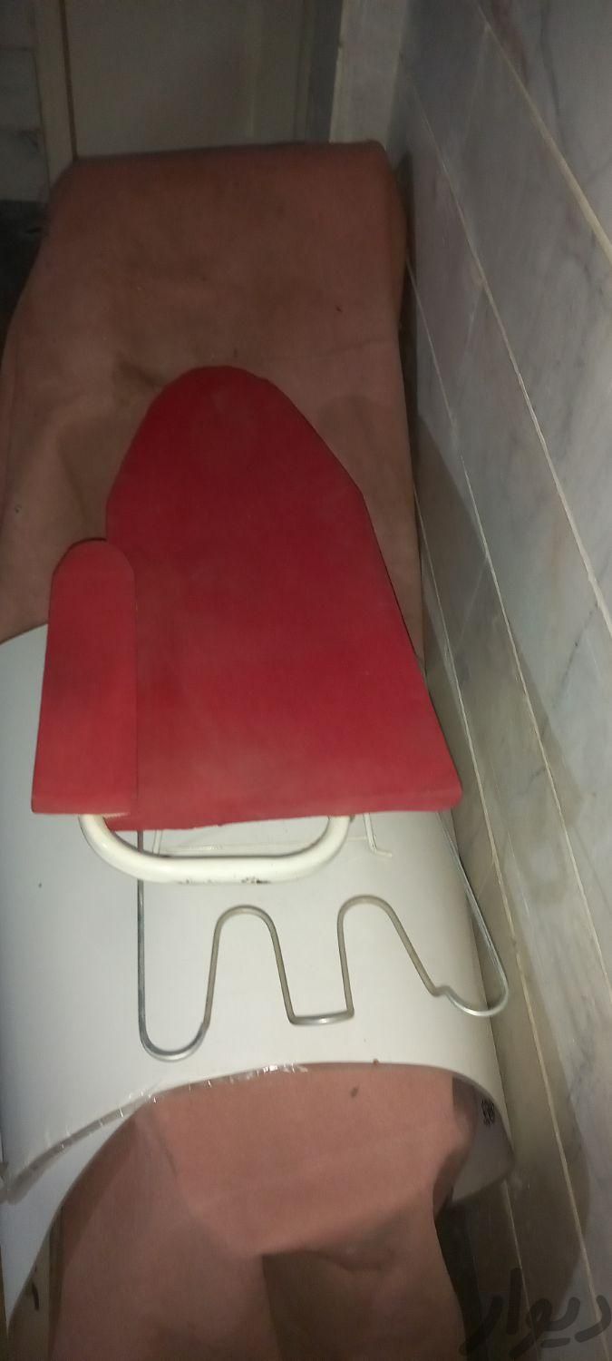 عصاچوب گردومنبتکاری میزاتوپایه تاشورویه قرمز تمیز|حراج|تهران, پرستار|دیوار