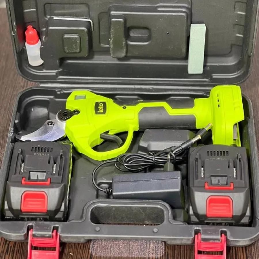 انواع درخت چین شارژی و اره شارژی (ابزار من) اقساط|ماشین‌آلات صنعتی|کرمان, |دیوار