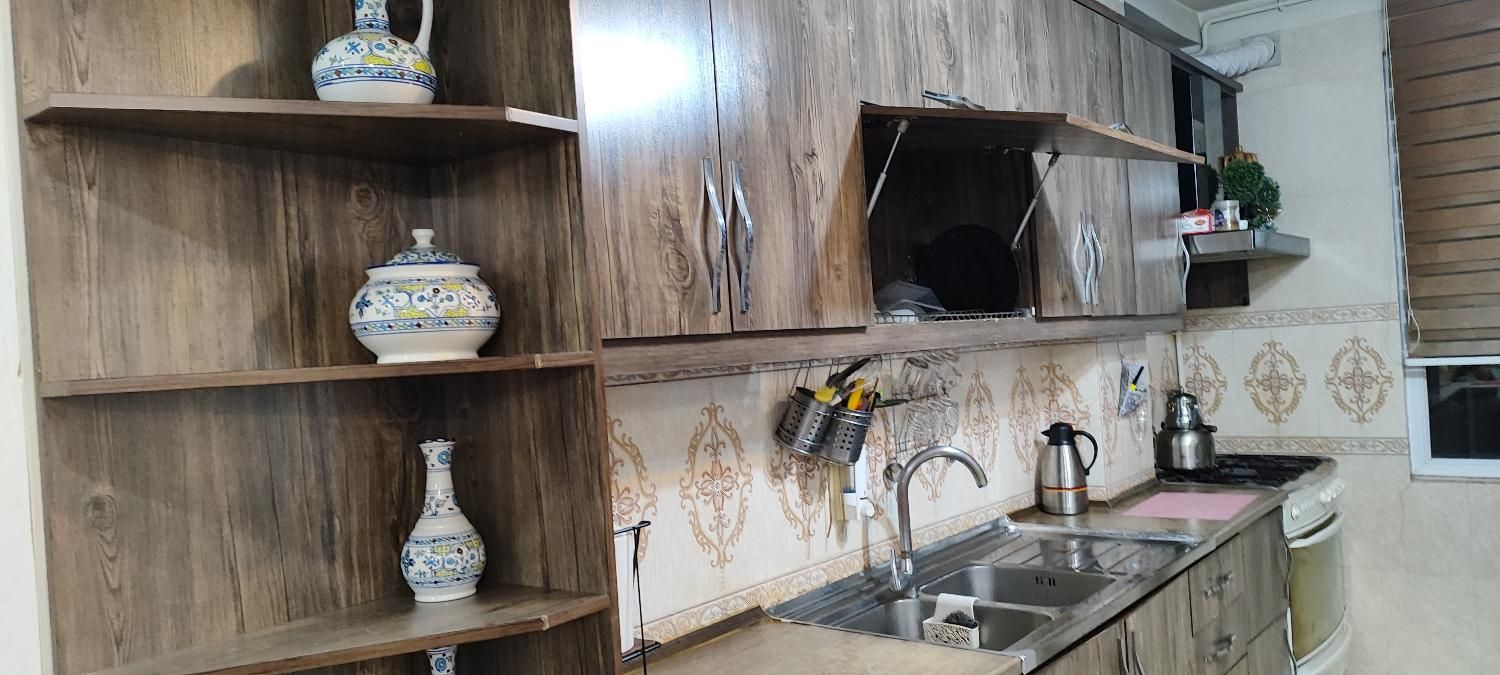 کابینت کارکرده با سرویس کامل.توافقی|هود|قزوین, |دیوار