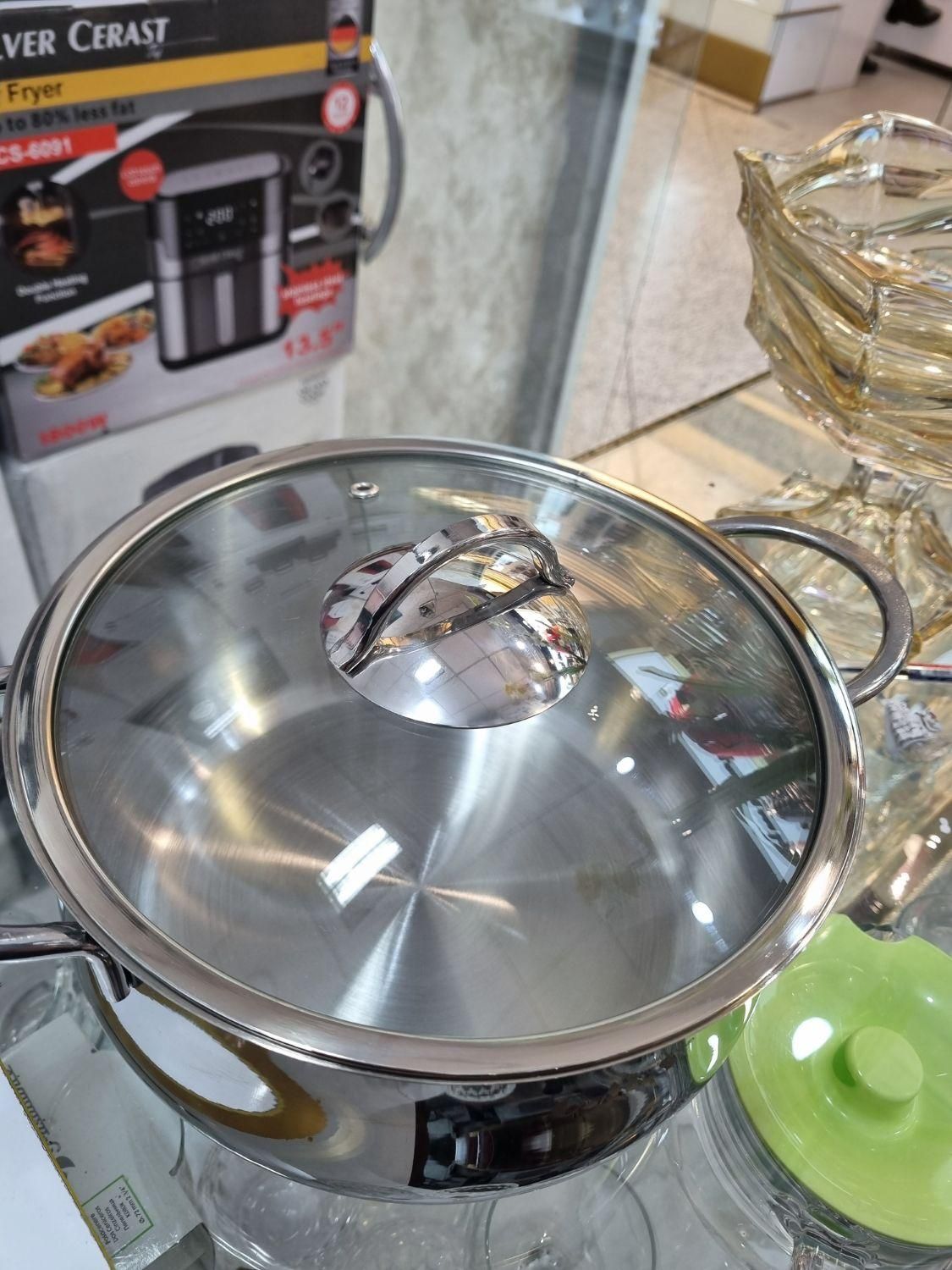 قابلمه استیل کف چدن درب پیرکس او ام اس ترک سایز ۲۲|ظروف پخت‌وپز|تهران, شوش (باغ آذری)|دیوار