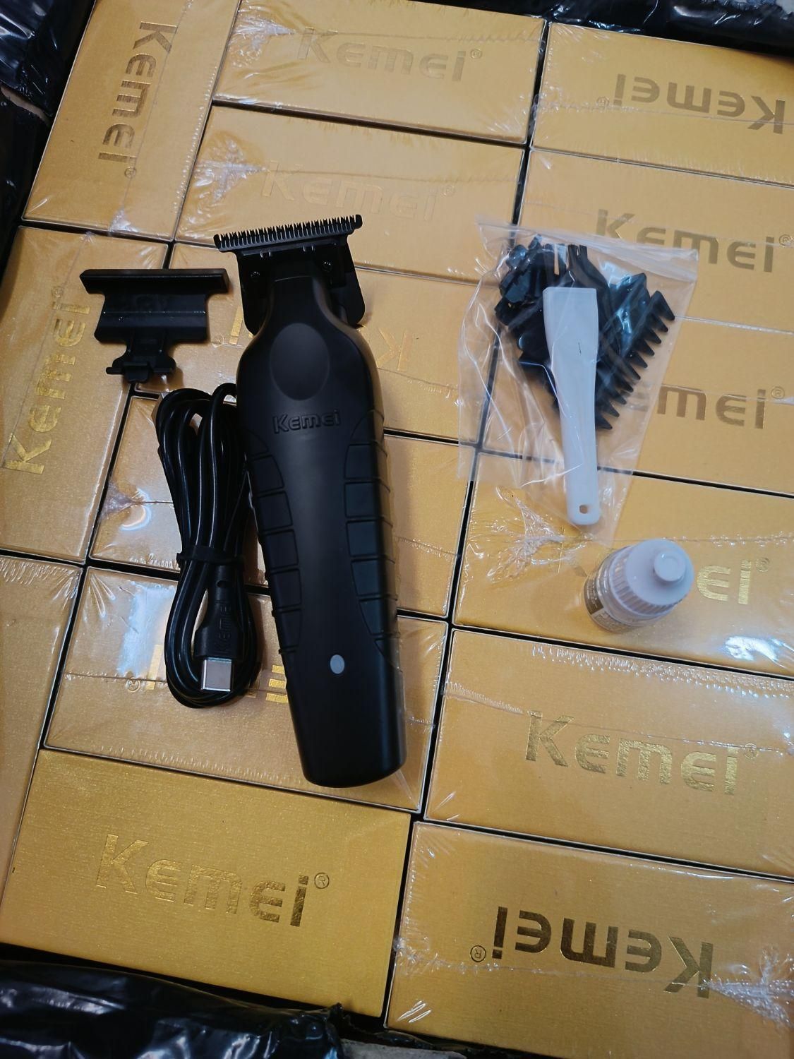 ماشین ریش تراش و ماشین اصلاح کیمی|آرایشی، بهداشتی، درمانی|یزد, |دیوار