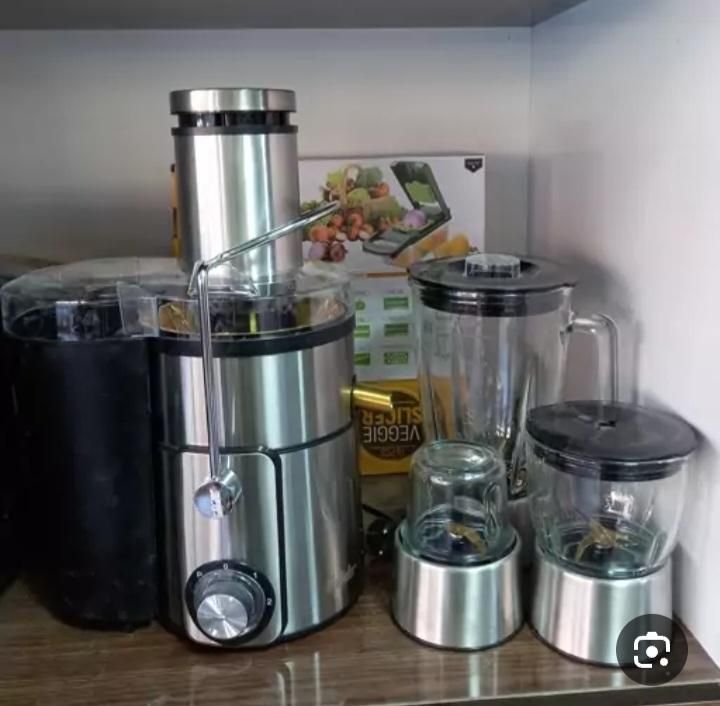 آبمیوه گیری فلیپس اصلی و پاناسونیک اصلی4کاره(تعداد|آبمیوه‌گیر و آب‌مرکبات‌گیر|کرمانشاه, |دیوار
