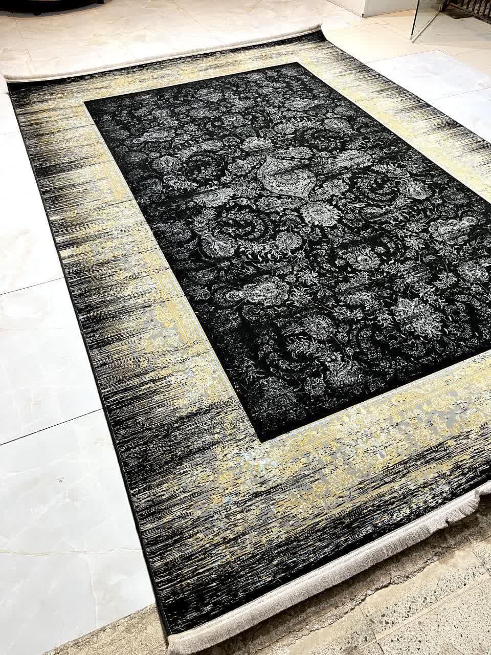 به علت پول لازمی وکمبود جا اجاره مغازه حراجی زدیم|فرش|بوشهر, |دیوار