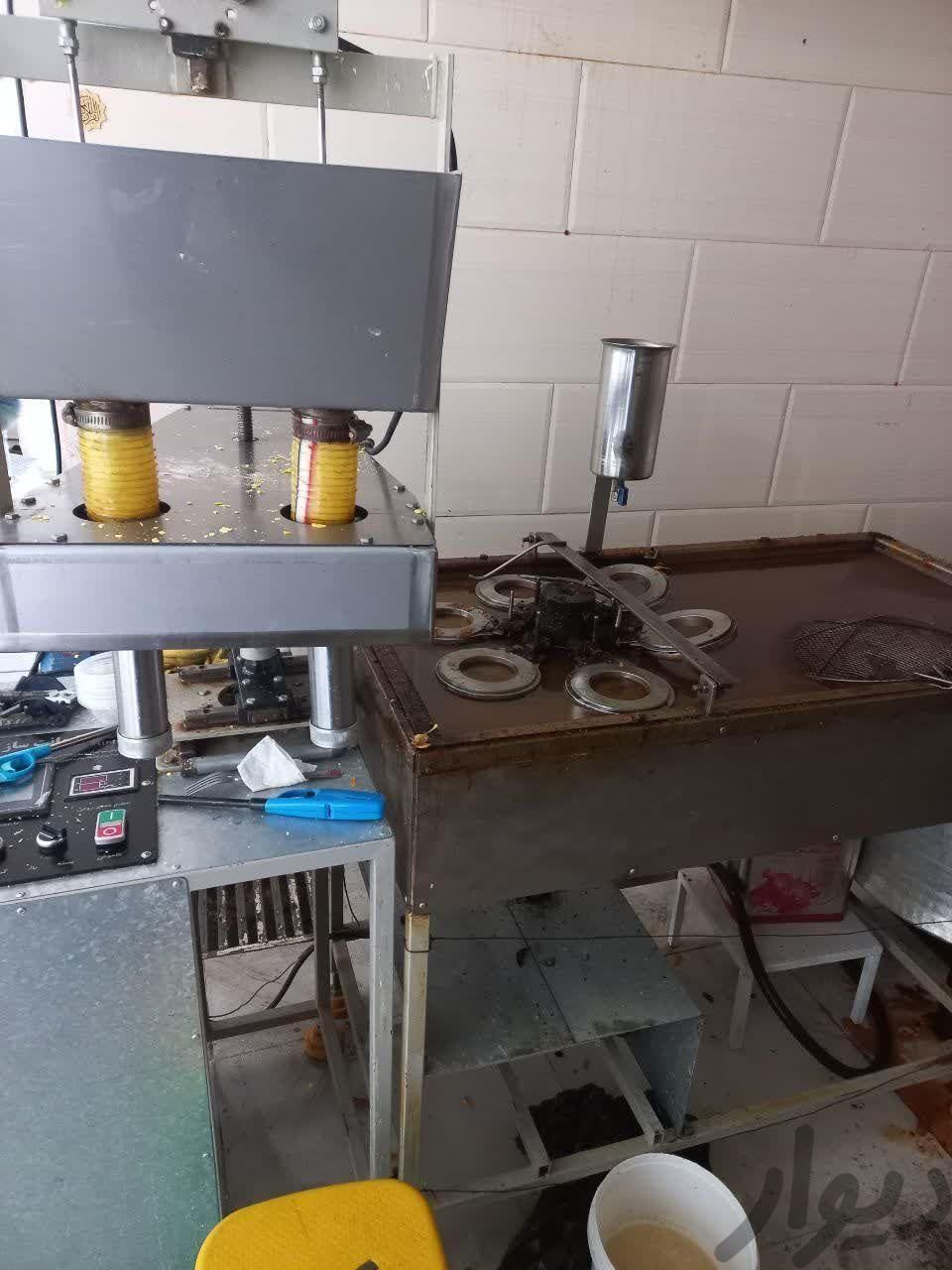 دستگاه زولبیا زنی اتوماتیک|ماشین‌آلات صنعتی|آبدانان, |دیوار