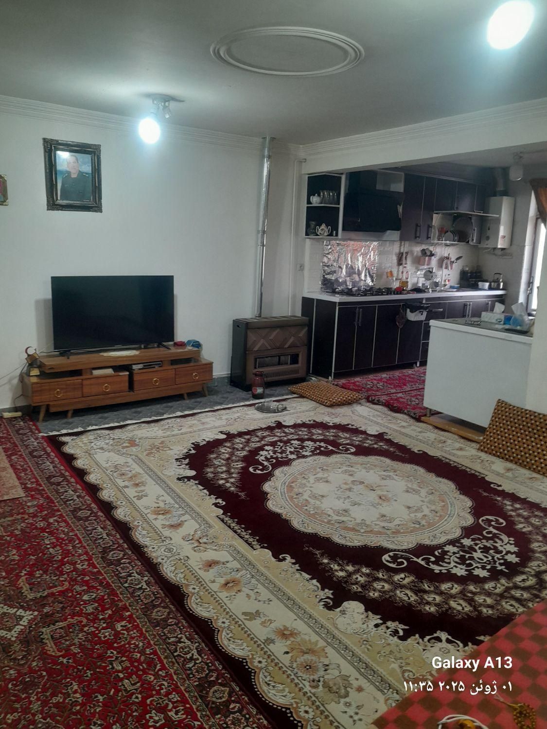 طبقه بالاپشت ترمینال خط کناره ۱۲جانبازان|فروش آپارتمان|رشت, جانبازان|دیوار