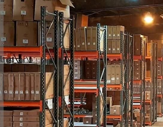 استخدام نیرو کار آقا، برای بسته بندی|استخدام صنعتی، فنی، مهندسی|تهران, میدان ولیعصر|دیوار