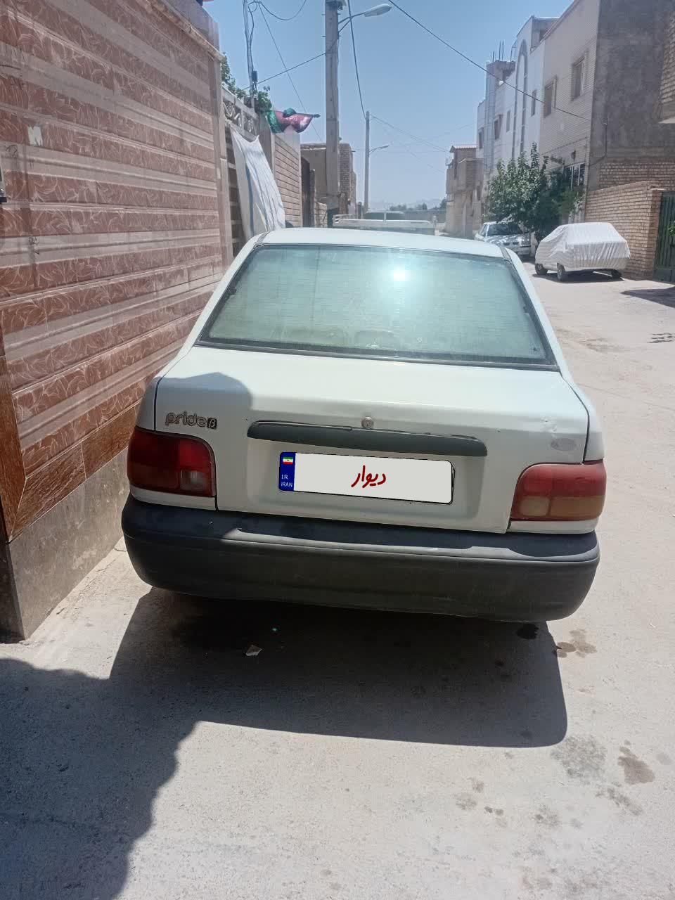 پرایدمدل۸۲|خودرو سواری و وانت|اصفهان, بهارستان|دیوار