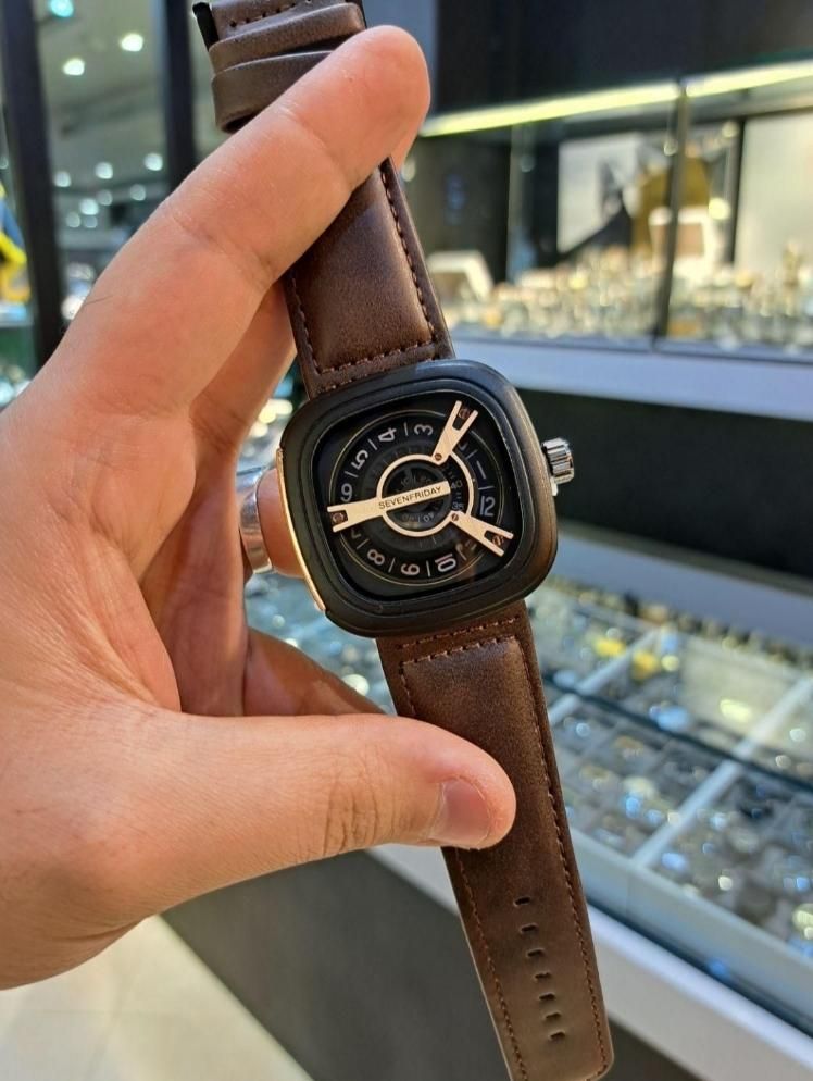 ساعت مچی سون فرایدی SEVENFRIDAY شرکتی A+ (رنگبندی)|ساعت|مشهد, راهنمایی|دیوار