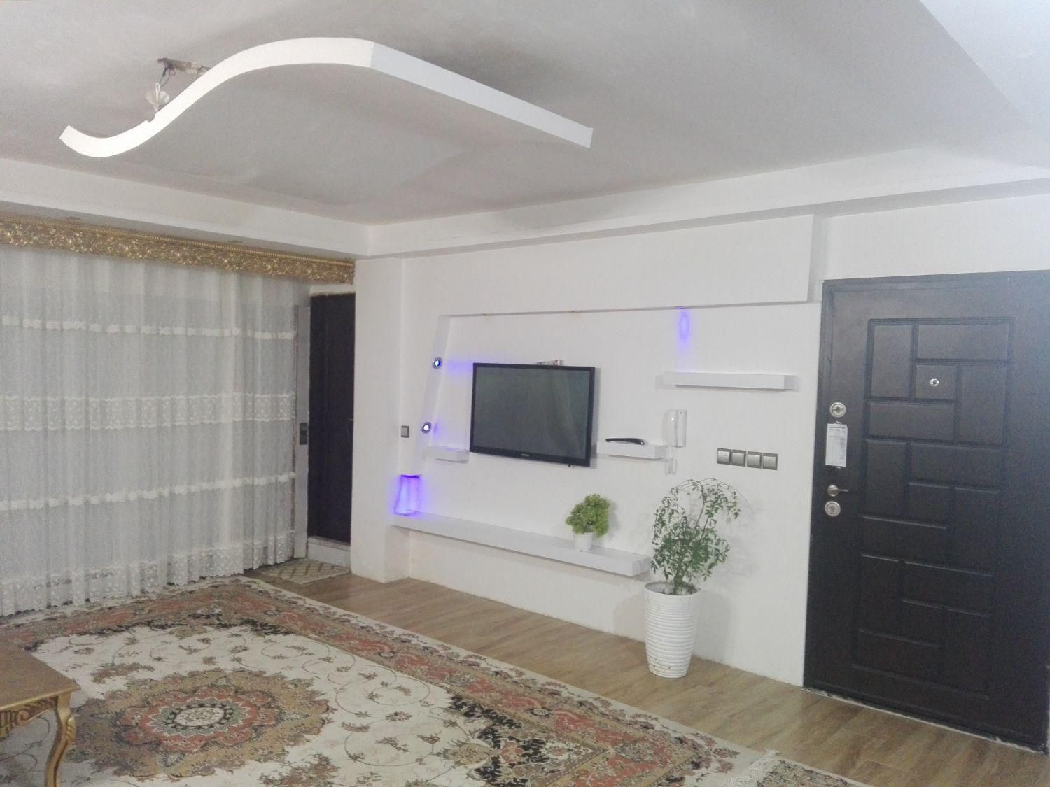 سوییت آپارتمان مبله مرکز شهر اسپیلت دار|اجارهٔ کوتاه‌مدت آپارتمان و سوئیت|بجنورد, |دیوار