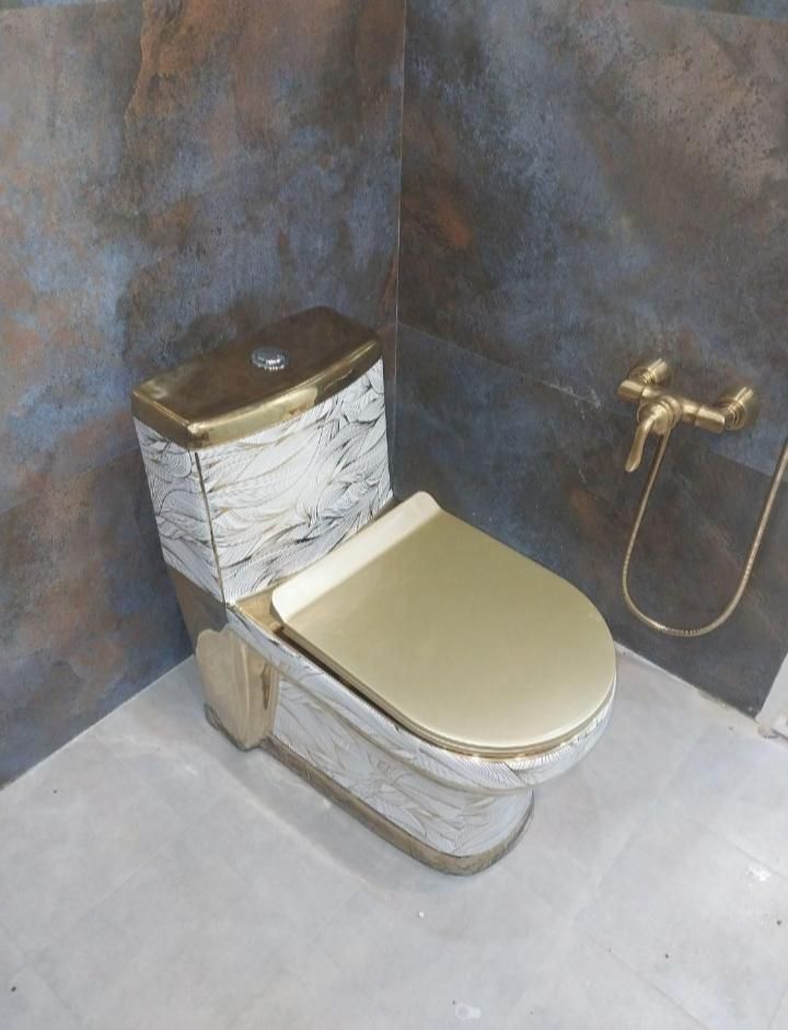 لوله کشی آب/تعمیر بخاری آبگرمکن/برقکاری/سیم کشی|خدمات پیشه و مهارت|سنندج, |دیوار