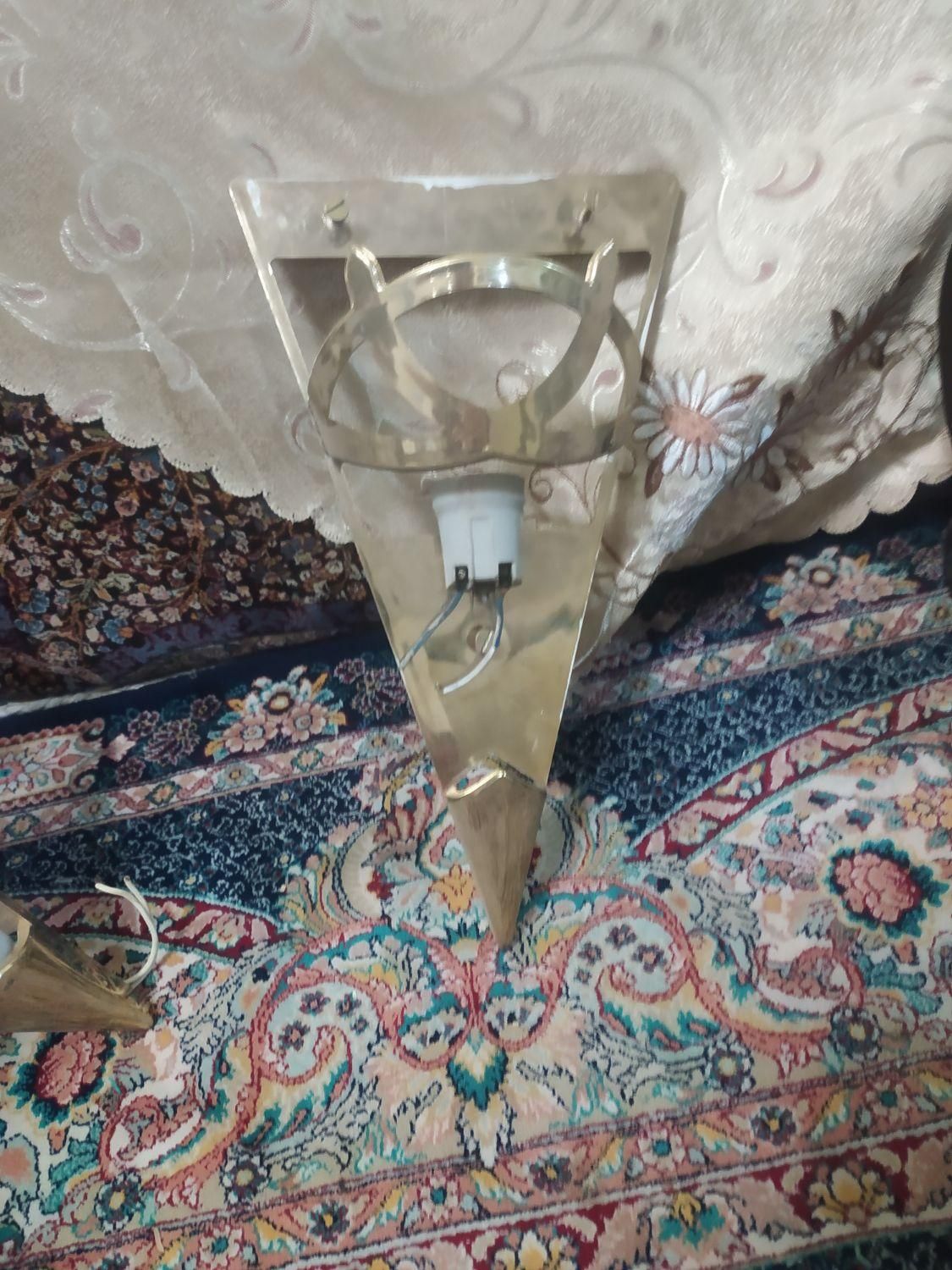 دو عدد چراغ دیواری|چراغ خواب و آباژور|کرج, کلاک نو|دیوار