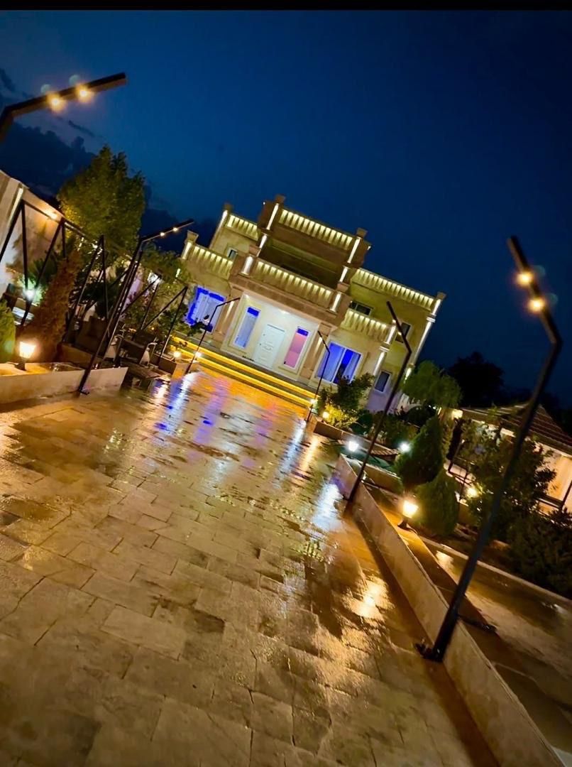 اجاره عمارت 4 خواب استخر روباز ابگرم کردان|اجارهٔ کوتاه‌مدت ویلا و باغ|کرج, گوهردشت|دیوار