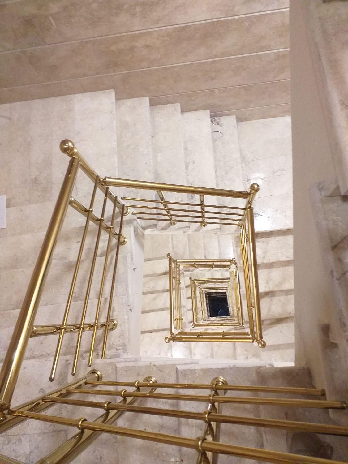 نرده استیل ، آلومینیوم و حفاظ پنجره|مصالح و تجهیزات ساختمان|لاهیجان, پردسر|دیوار