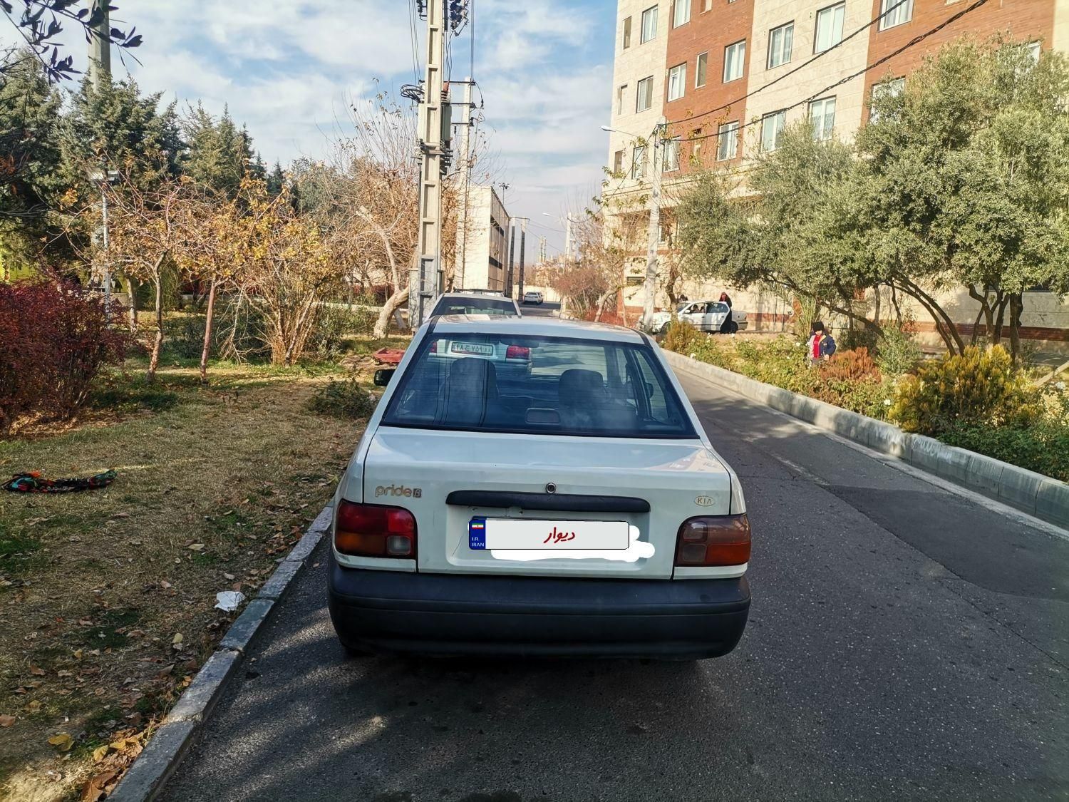 پراید صندوق‌دار بنزینی، مدل ۱۳۸۲|خودرو سواری و وانت|تهران, شهرک نفت (منطقه ۵)|دیوار