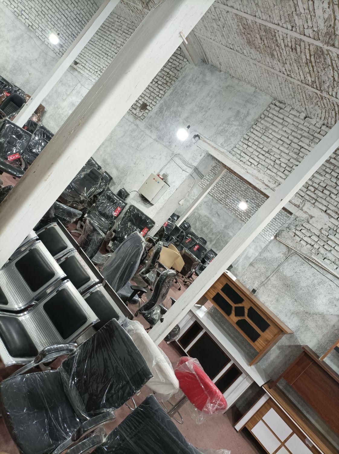 میز و صندلی اداری چرخدار کامپیوتری ومنشی|دفتر کار|مشهد, وحید|دیوار