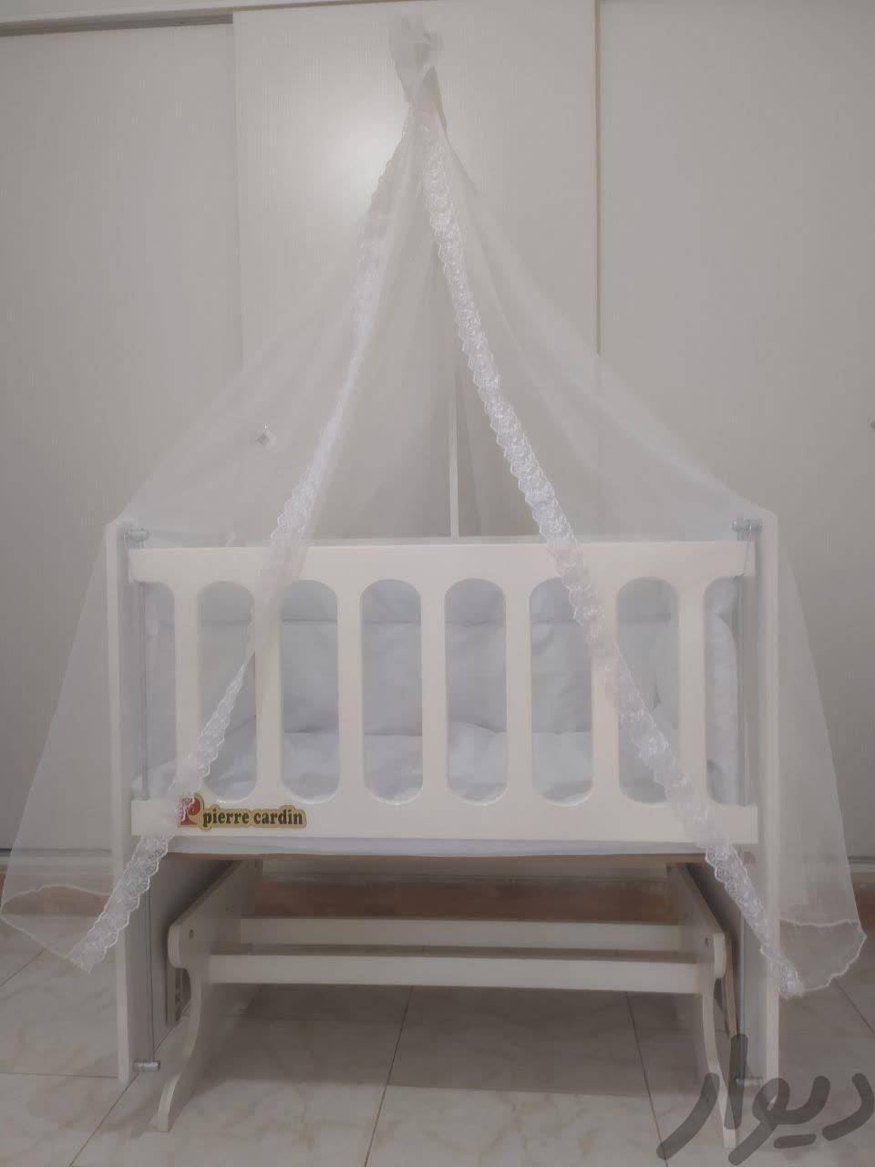 تختخواب نوزاد|تخت و سرویس خواب|اسلام‌شهر, |دیوار