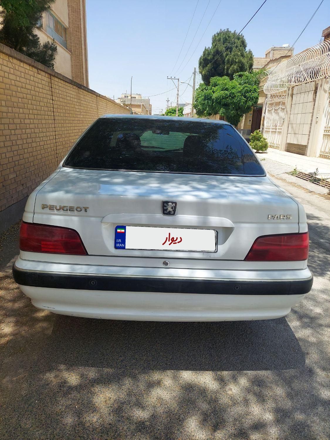 پژو پارس مدل ۱۴۰۰ Tu5زیر قیمت بازار دریچه گاز سیمی|خودرو سواری و وانت|اصفهان, قائمیه|دیوار