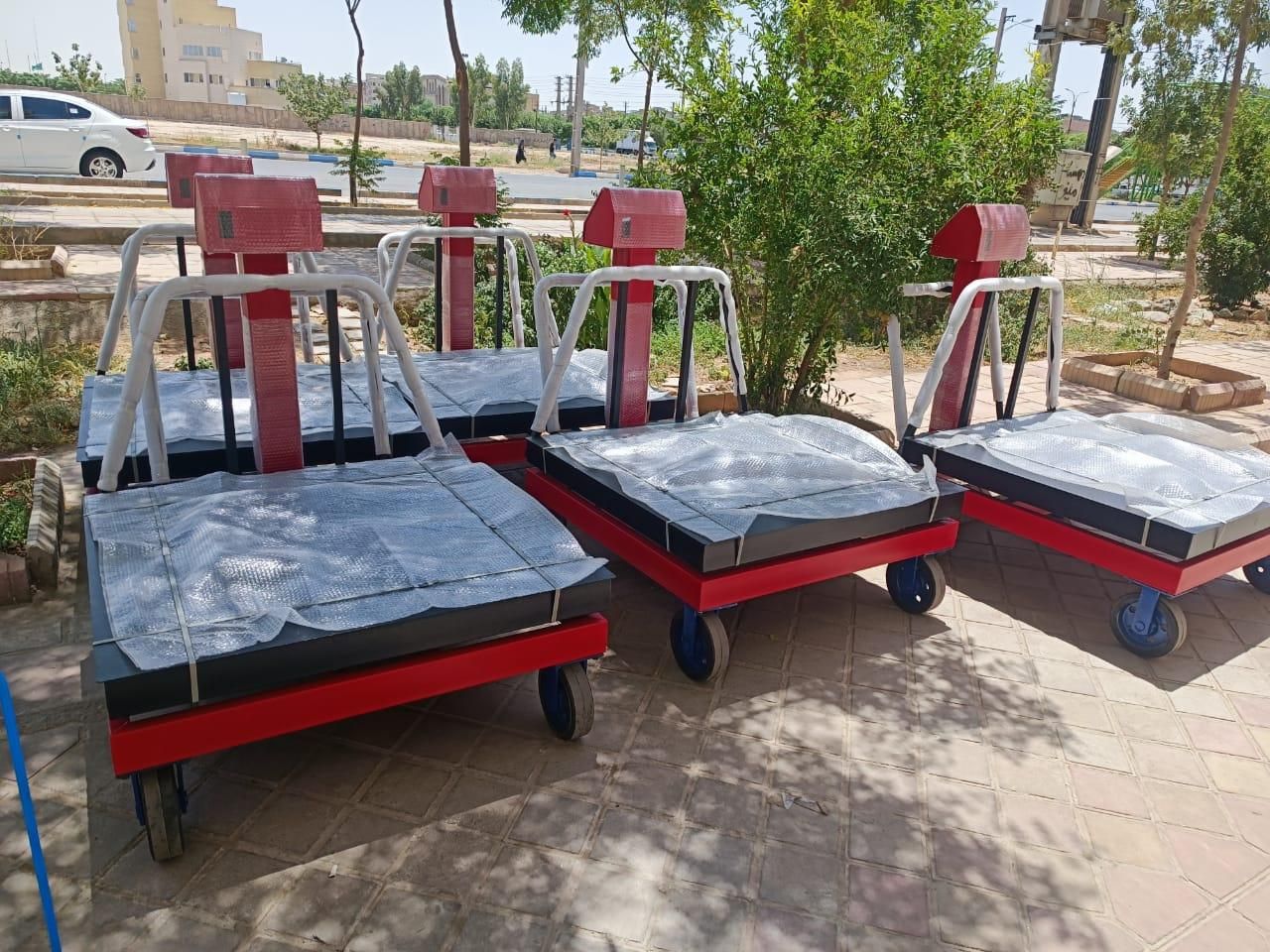 باسکول ۲تن کیل صنعت ابعاد ۱۲۰ در ۱۲۰|ماشین‌آلات صنعتی|پاکدشت, |دیوار