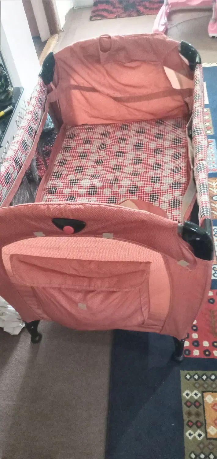 تخت و پارک کودک|تخت و صندلی بچه|رشت, ولکس|دیوار