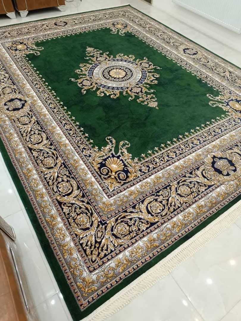 قالی فرش اصیل کاشان ( تعویض فرش نو با فرش دست دوم)|فرش|لاهیجان, شیخ زاهد|دیوار