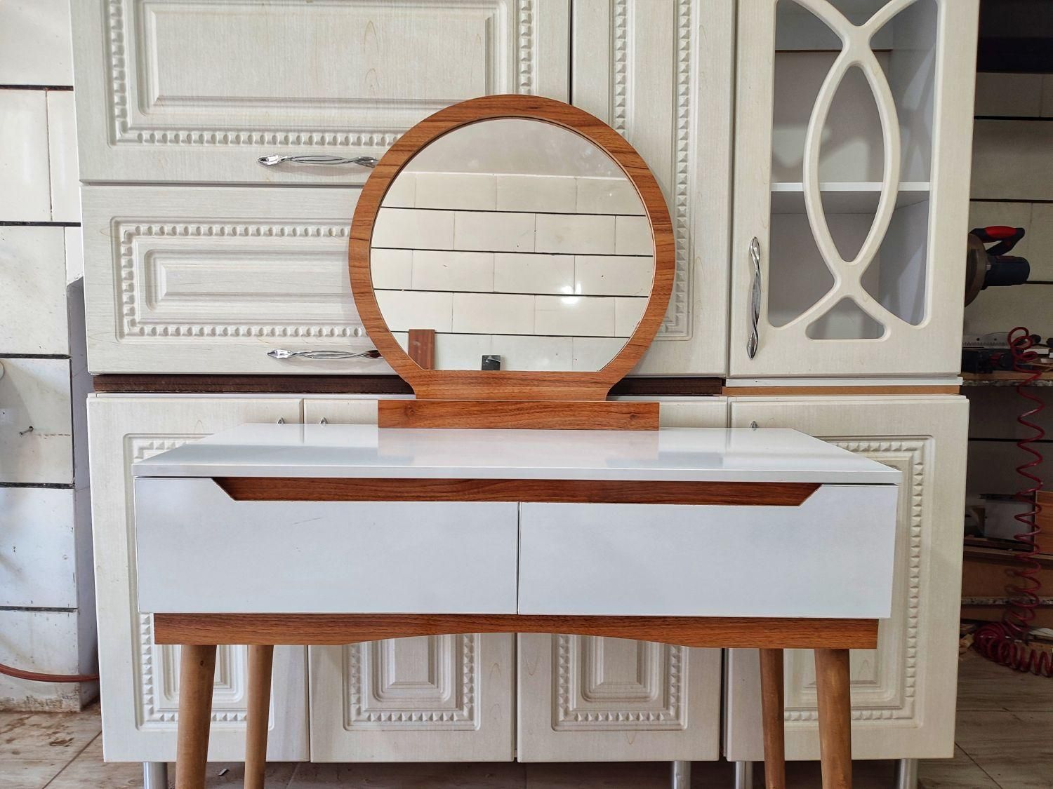 میزآرایش و صندلی|مبلمان خانگی و میز عسلی|خرمآباد, |دیوار