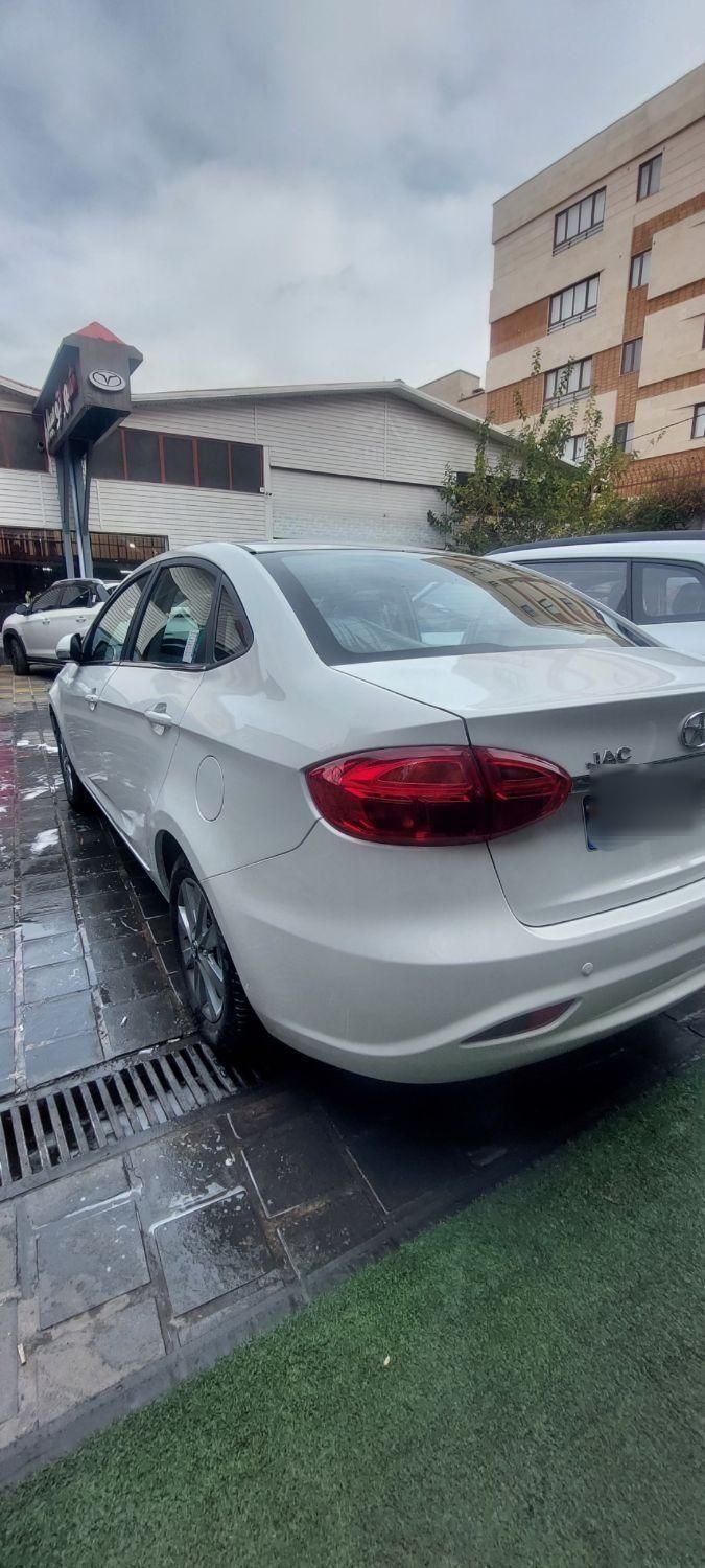 جک جی۴.jac j4 1404 نمایندگی کرمان موتورj7.t8.x5.t9|خودرو سواری و وانت|تهران, دکتر هوشیار|دیوار