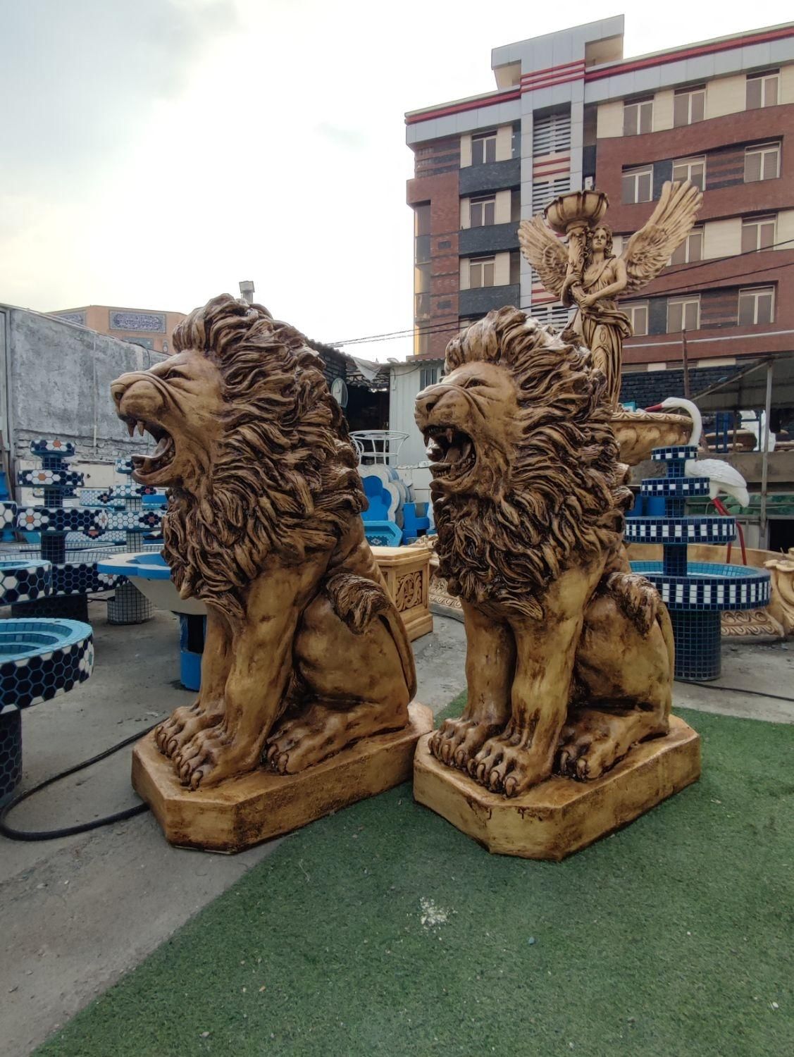 شیر سنگی پایه چراغ و پایه پرچم|مجسمه، تندیس، ماکت|آستارا, |دیوار