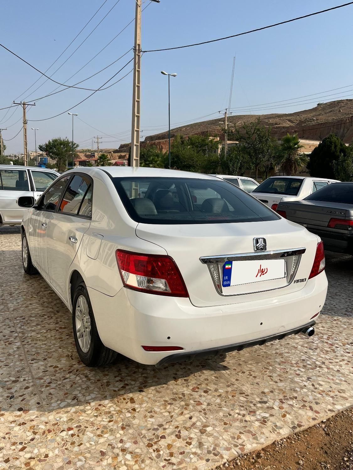 آریو اتوماتیک 1600cc، مدل ۱۳۹۷|خودرو سواری و وانت|آبدانان, |دیوار