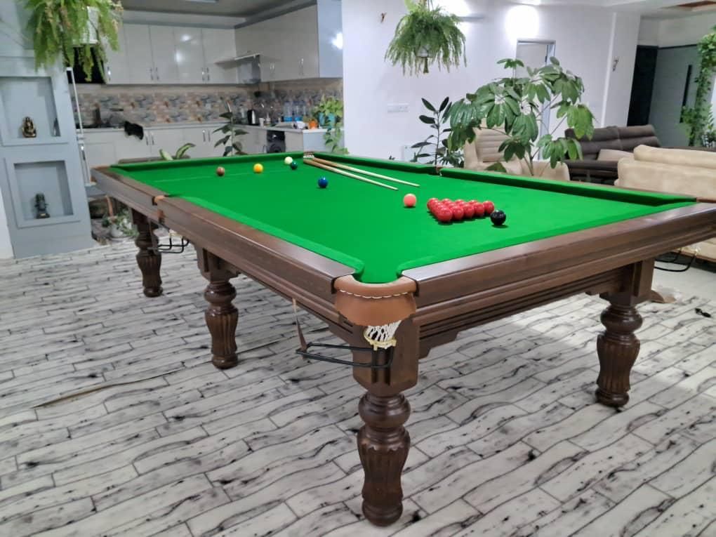 میز بیلیارد. فوتبال دستی .میز پینگ پنگ|ورزشهای توپی|صدرا-فارس, |دیوار